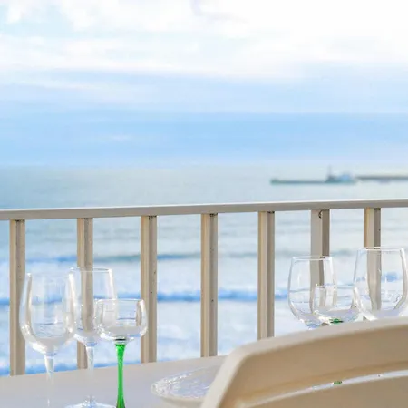 Vue Baie Des Sables D Olonne 5 Personnes *